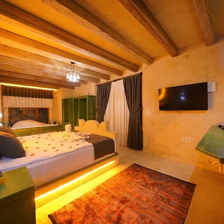 Palace In Cappadocia Uchisar